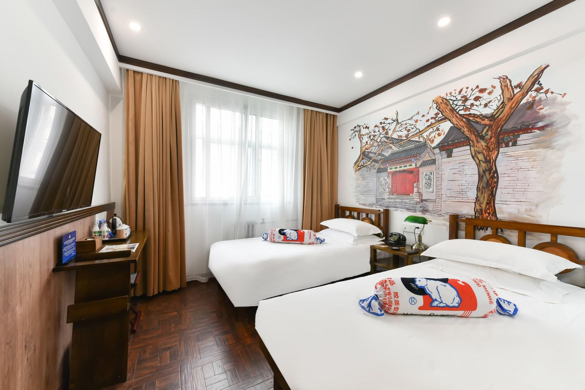 Nost Algia Hotel - Near Beijing Yonghe Lama Temple, Ghost Street, Beihai Park, Jingshan Park, Drum Tower, Houhai Bar Street, Tian'Anmen Square, Located In Beijing Traditional Hutongs, 5 Minutes Away From Subway, Free Laundry Serive Exteriör bild