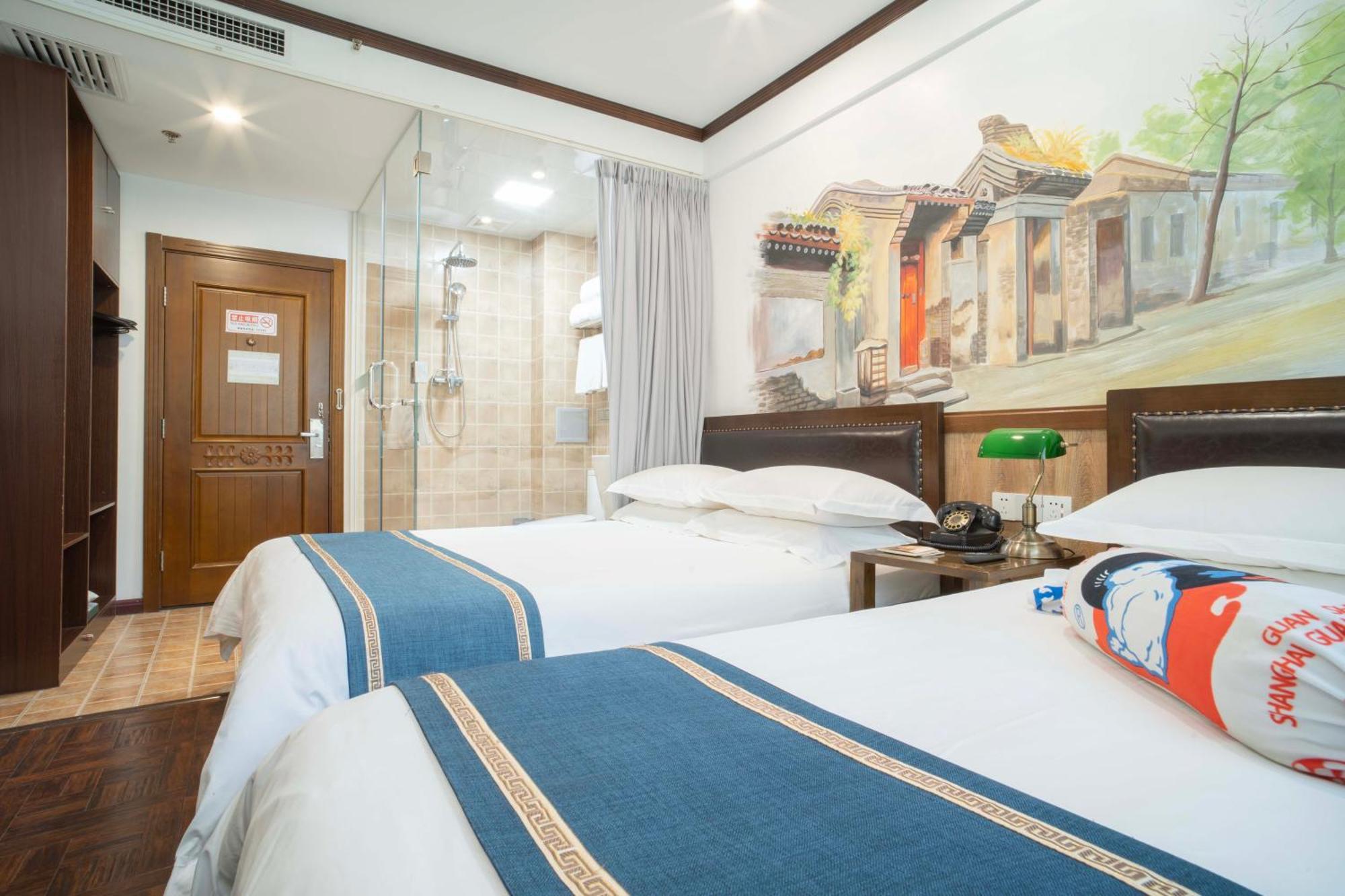 Nost Algia Hotel - Near Beijing Yonghe Lama Temple, Ghost Street, Beihai Park, Jingshan Park, Drum Tower, Houhai Bar Street, Tian'Anmen Square, Located In Beijing Traditional Hutongs, 5 Minutes Away From Subway, Free Laundry Serive Exteriör bild