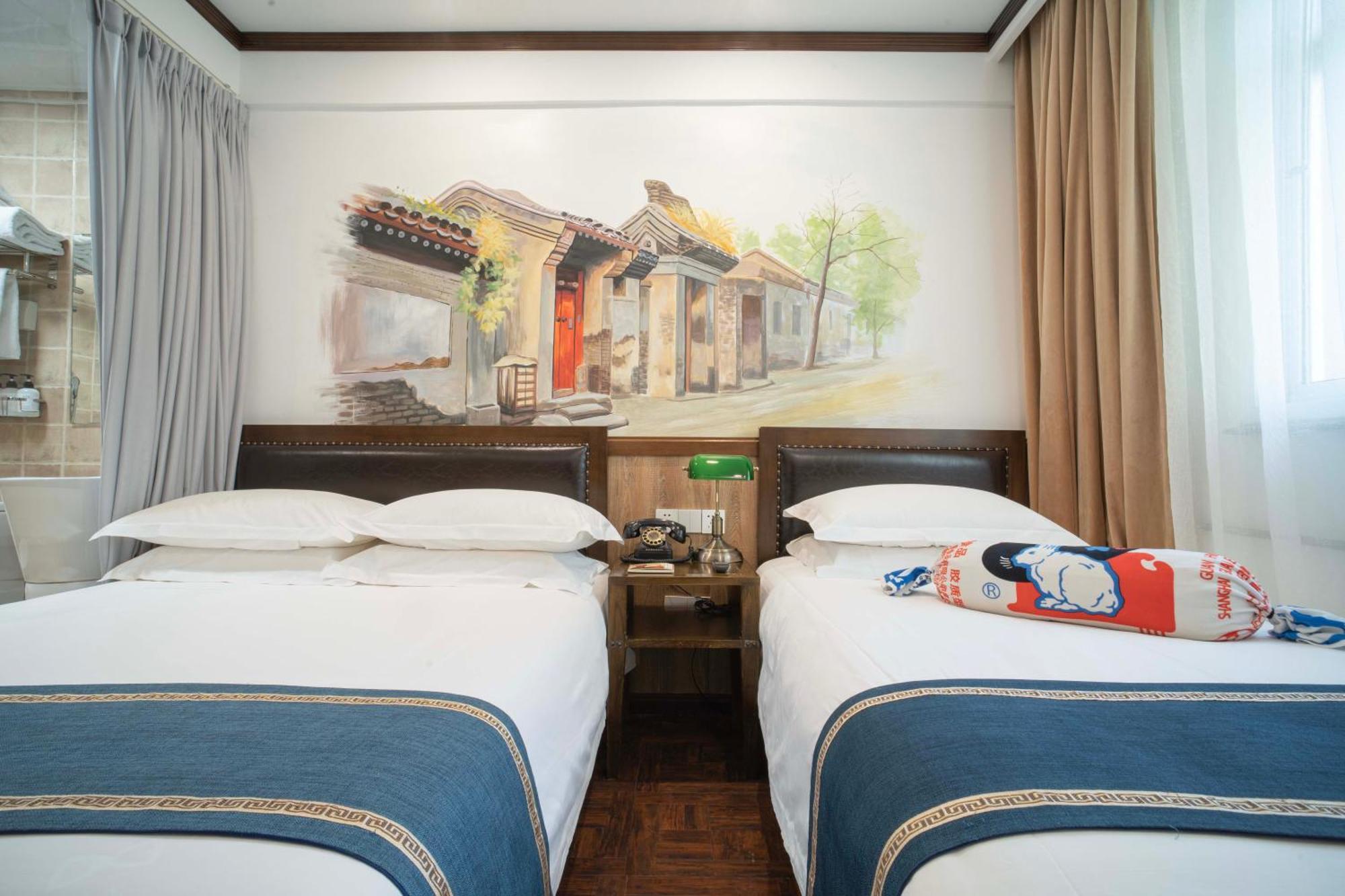 Nost Algia Hotel - Near Beijing Yonghe Lama Temple, Ghost Street, Beihai Park, Jingshan Park, Drum Tower, Houhai Bar Street, Tian'Anmen Square, Located In Beijing Traditional Hutongs, 5 Minutes Away From Subway, Free Laundry Serive Exteriör bild