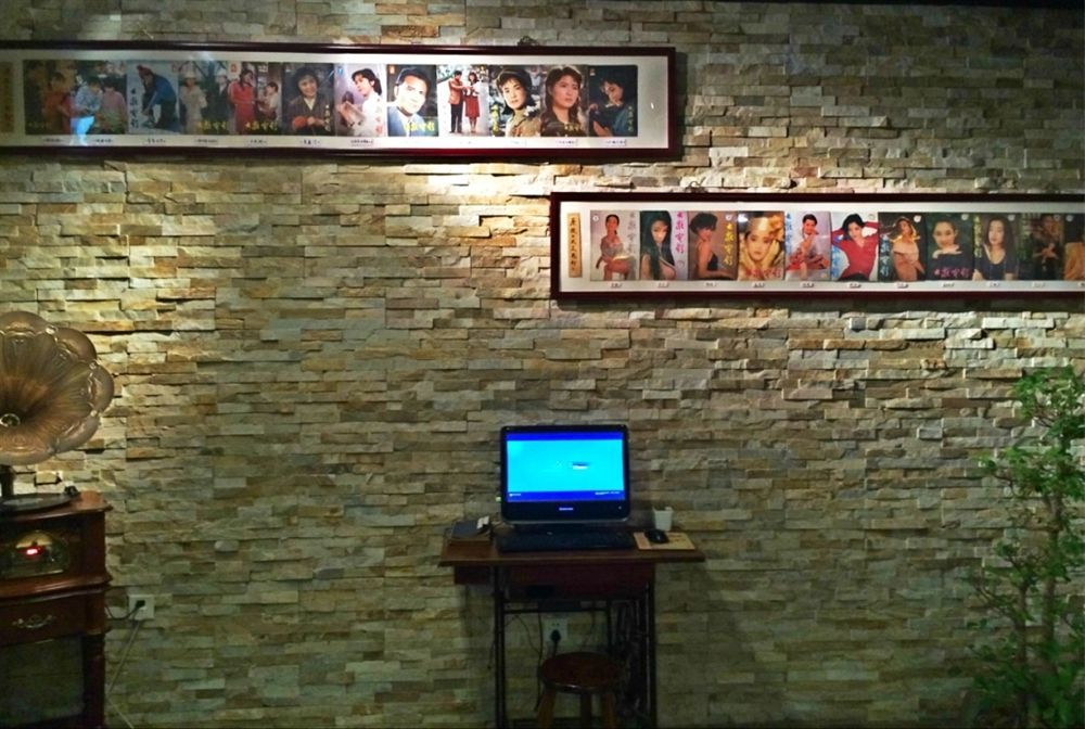 Nost Algia Hotel - Near Beijing Yonghe Lama Temple, Ghost Street, Beihai Park, Jingshan Park, Drum Tower, Houhai Bar Street, Tian'Anmen Square, Located In Beijing Traditional Hutongs, 5 Minutes Away From Subway, Free Laundry Serive Exteriör bild